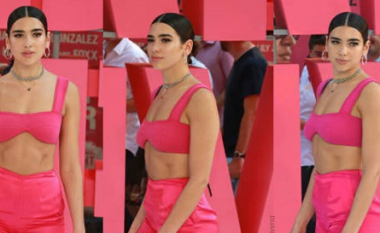 Dua Lipa shkëlqen, tregon linjat në veshjen pink (Foto)