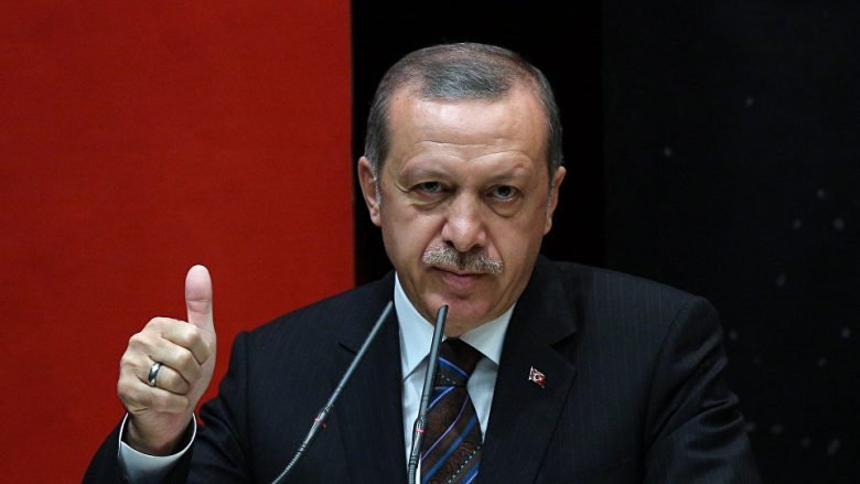 Drejt një etape të re? Erdogan kërkon të vizitojë Athinën