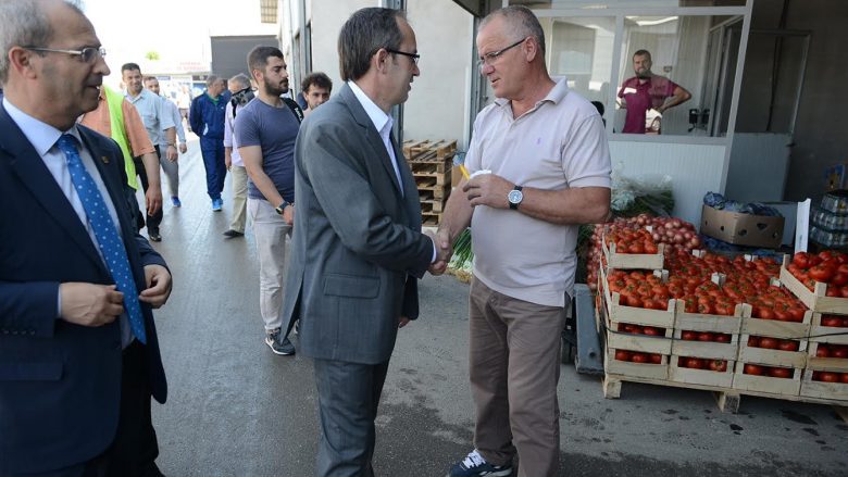 Hoti: Tregu i Prishtinës do të bëhet zonë ekonomike e lidhur me autostradë