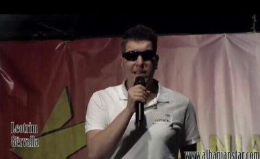 I verbëri nga Deçani befason me vokalin e tij (Video)