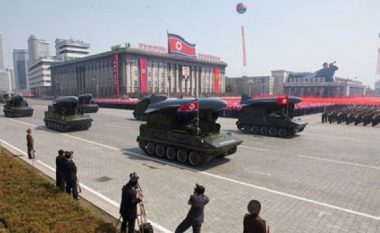 Shefi i CIA-s: Nuk është çudi nëse Koreja e Veriut teston përsëri raketa