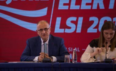 Petrit Vasili jep dorëheqjen si kryetar i LSI-së