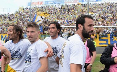 Parma vazhdon ngjitjen në futbollin italian, rikthehet në Serie B (Foto/Video)