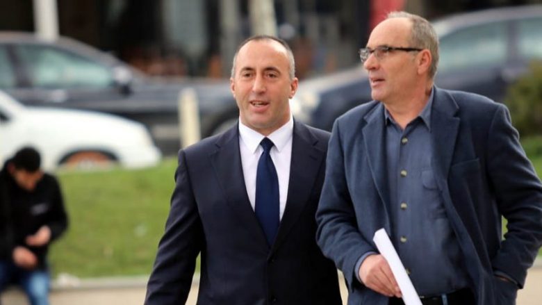 Kryeministri Haradinaj viziton PTK-në