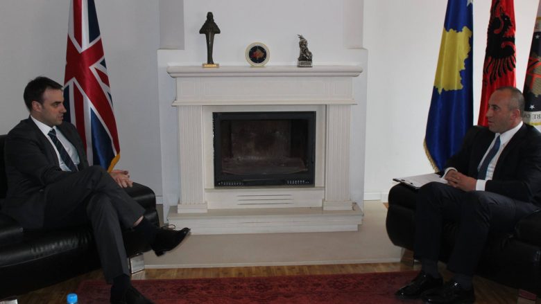 Haradinaj takohet me O’Conellin, bisedojnë për formimin e Qeverisë
