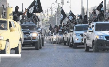 Së shpejti fillon sulmi kundër kryeqytetit të ISIS-it