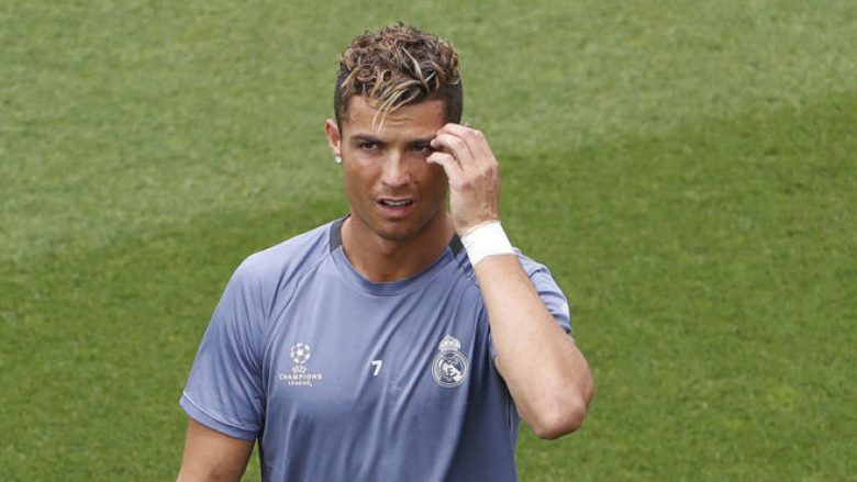 Ronaldo shokëve të skuadrës: Jam larguar dhe nuk kthehem më