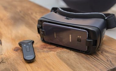 Gear VR nga Samsung vjen me ekrani 2000ppi OLED