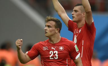 Shqiptarët e nderojnë Zvicrën, fitorja e gjashtë në gjashtë ndeshje (Video)
