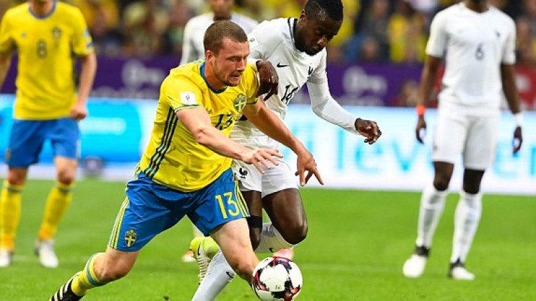Suedia fiton ndeshjen e golave të ‘çmendur’ me Francën në minutat e fundit, rrëmben pozitën e parë (Video)