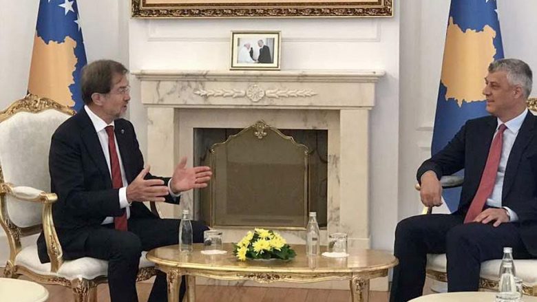 Thaçi priti shefin e vëzhguesve të BE-së, shprehen të kënaqur me procesin elektoral