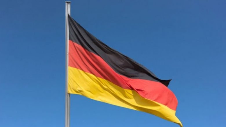 Gjermania miraton shitjen e nëndetëseve nukleare për Izraelin