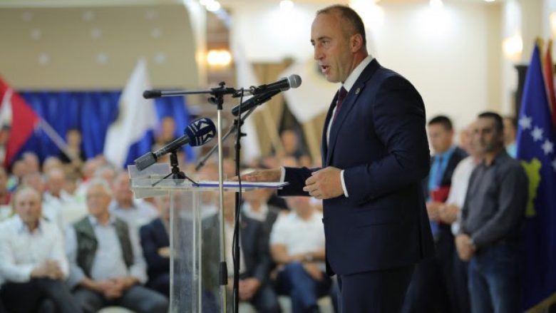 Haradinaj në Junik: Do t’i japim zgjidhje halleve të qytetarëve