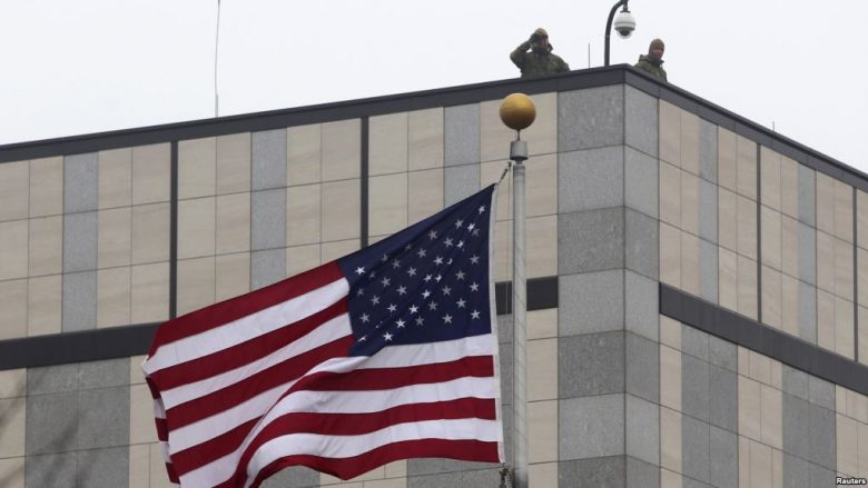 Shpërthim në ambasadën amerikane në Kiev