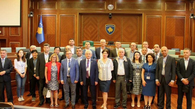 Vëzhguesit e huaj kanë arritur në Kosovë