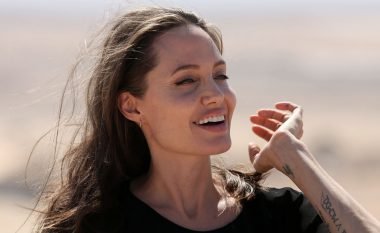 Angelina Jolie debuton si producente, pritet mirë filmi i saj (Foto)