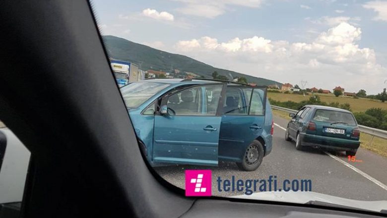 Aksident trafiku në autostradën Prishtinë-Prizren (Foto)