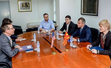 Ademi: Të bindet diaspora për investim në Maqedoni