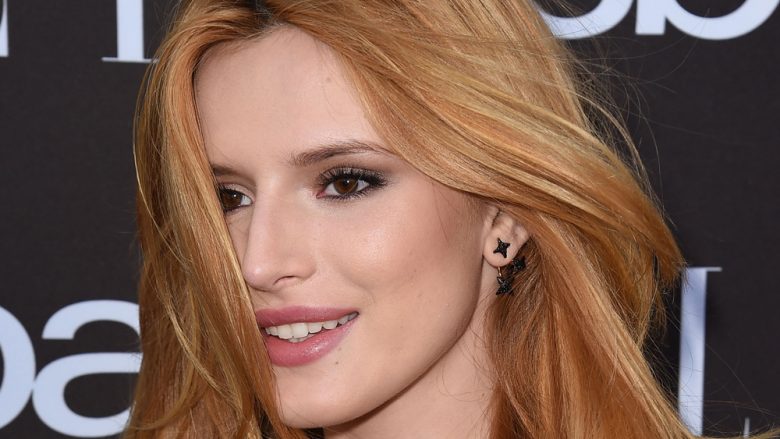 Bella Thorne, sërish tërheq vëmendje me pozat e saj (Foto)