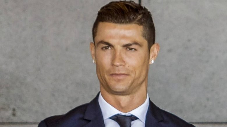 Ronaldo i frustruar dhe i parehatshëm gjatë seancës në gjykatën e Madridit, vendos të flasë vet