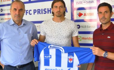 Mesfushori malazez nënshkruan për Prishtinën, Bozovic: Është ndër klubet më të mëdha në ish-Jugosllavi (Foto/Video)