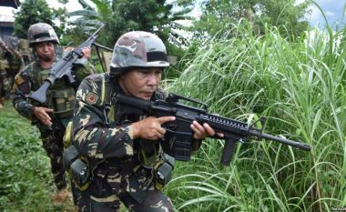 Kongresi i Filipineve e vazhdoi ligjin ushtarak në pjesën jugore