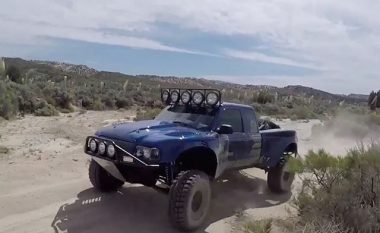 Transformimi i Ford Rangerit, në makinë për të gjitha terrenet (Video)