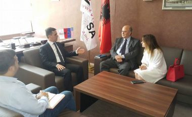 Kasami takoi ambasadorin Giannakakis, diskutuan për reformat e nevojshme
