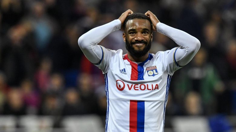 Lacazette në Ligën Premier, transferimi thyen rekordin e klubit