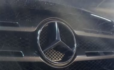 Mercedes bëri të ditur datën e lansimit të modelit X-Class (Video)