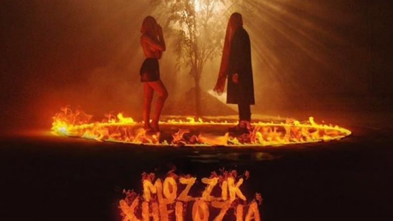 “Xhelozia” e Mozzikit, reperi vjen me skena ‘të nxehta’ në klipin e ri (Foto)
