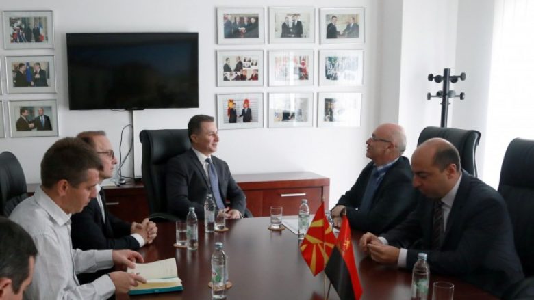 Gruevski në takim me ambasadorin bullgar, diskutojnë për marrëveshjen për fqinjësi të mirë