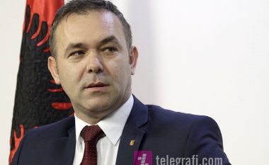 Selimi: Qeveria duhet të bie për shkak të keqmenaxhimit, jo për shkak të Listës Serbe