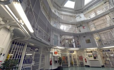 Në Angli 71 të burgosur u liruan gabimisht para kohe (Foto)