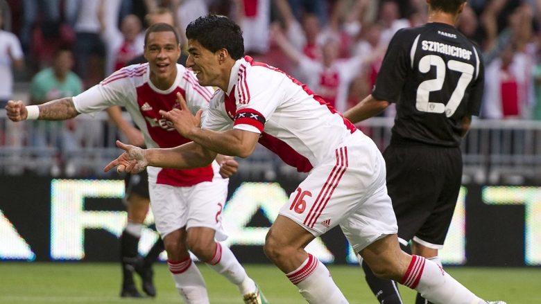 Suarez përlot të gjithë me foton e postuar me talentin e Ajaxit: Qëndro i fortë Appie (Foto)