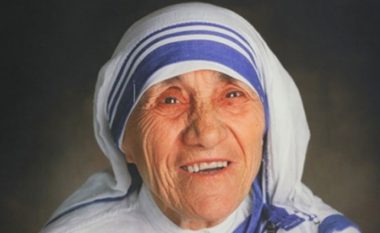 Një imazh i Nënës Terezë kur ishte e re (Foto)