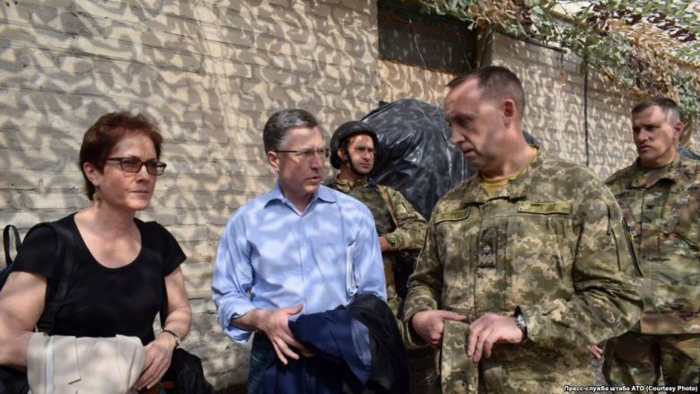 I dërguari amerikan e vizitoi pjesën lindore të Ukrainës