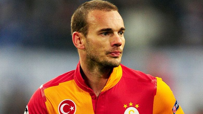 Agjenti i Sneijder: Shumë thashetheme, asnjë kontakt me Milanin