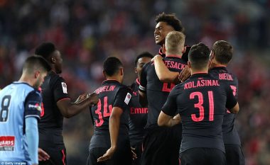 Arsenali e nis me fitore – Lacazette shënon në debutim, Mertesacker rikthehet në fushë me gol (Foto/Video)