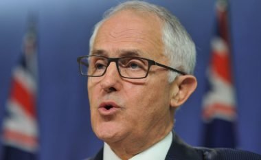 Australia parandalon sulmin terrorist në aeroplan