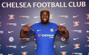 Zyrtare: Chelsea transferon Bakayokon (Foto)