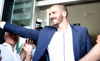 Bonucci mposht Higuainin, lojtari më i pagur në Serie A