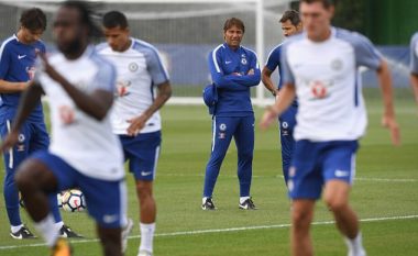 Chelsea i fillon përgatitjet pa Costan, por me disa fytyra të reja (Foto)