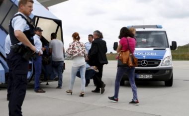 Dëbime të reja të azilkërkuesve kosovarë nga Gjermania