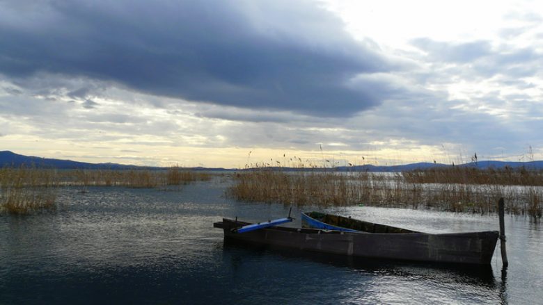 Niveli i ujit në Liqenin e Dojranit trefish më i lartë nga mesatarja