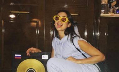 Dua Lipa merr një vlerësim të artë në Rusi (Foto)