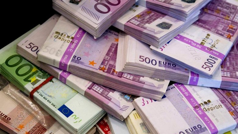 Bankat, 8.4 milionë euro fitim vetëm për një muaj