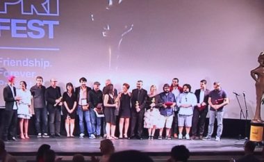 Filmi kroat “Goran” fiton çmimin kryesor në “PriFilm Fest”, Paul Haggis nderohet me “Hyjneshën e Artë” (Foto)