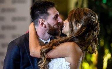 Martohet Messi, por e dashura e cilit futbollist shkëlqeu në dasmë? (Foto)