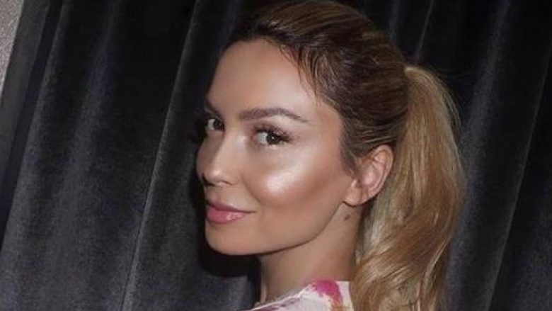 Sikur Jennifer Lopez, kjo është bashkëshortja e Daut Haradinajt (Foto)